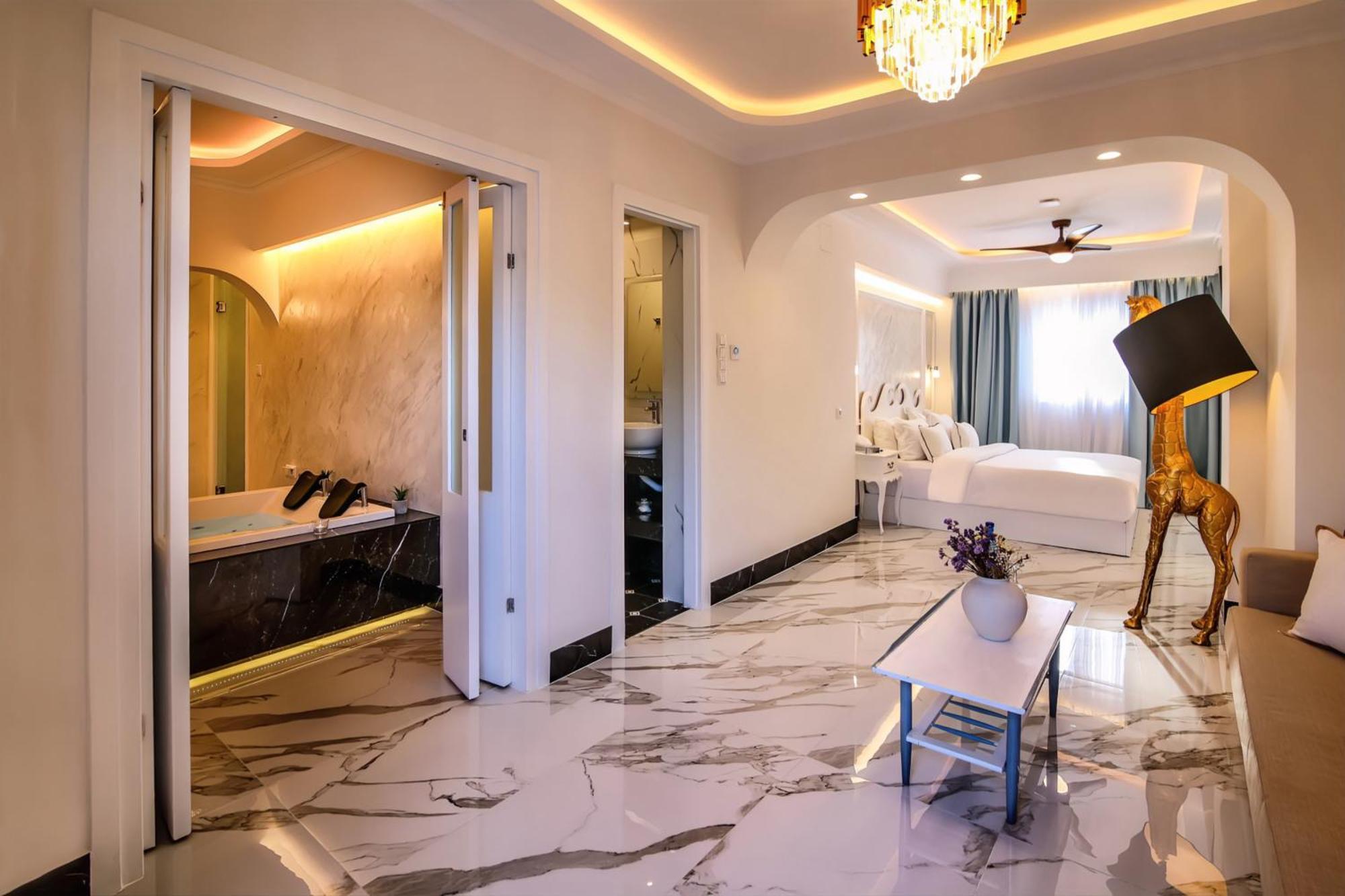 Panorama Suites & Spa - Adults Only Stómion Habitación foto